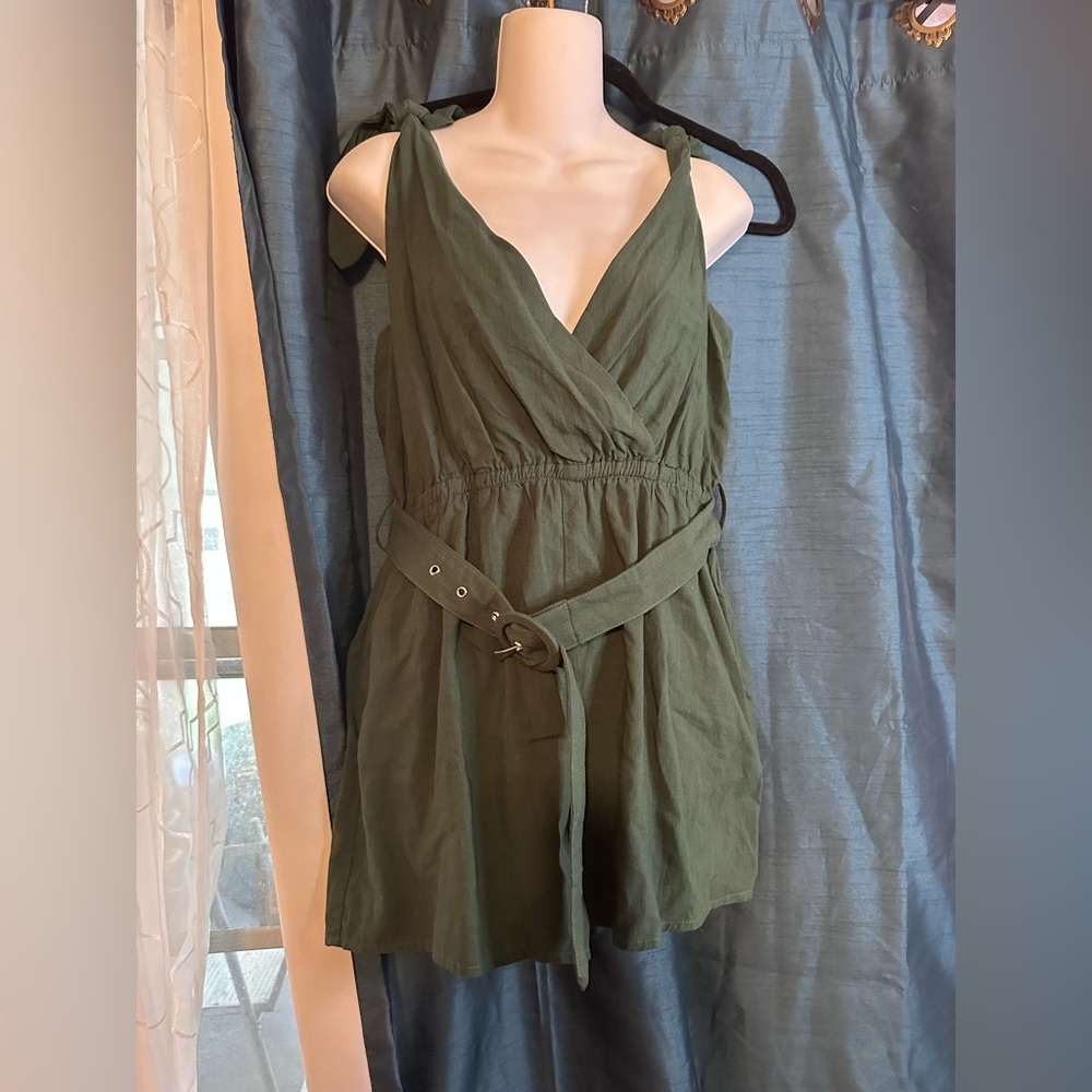 Le Lis Green Cotton Sleeveless Romper with Belt